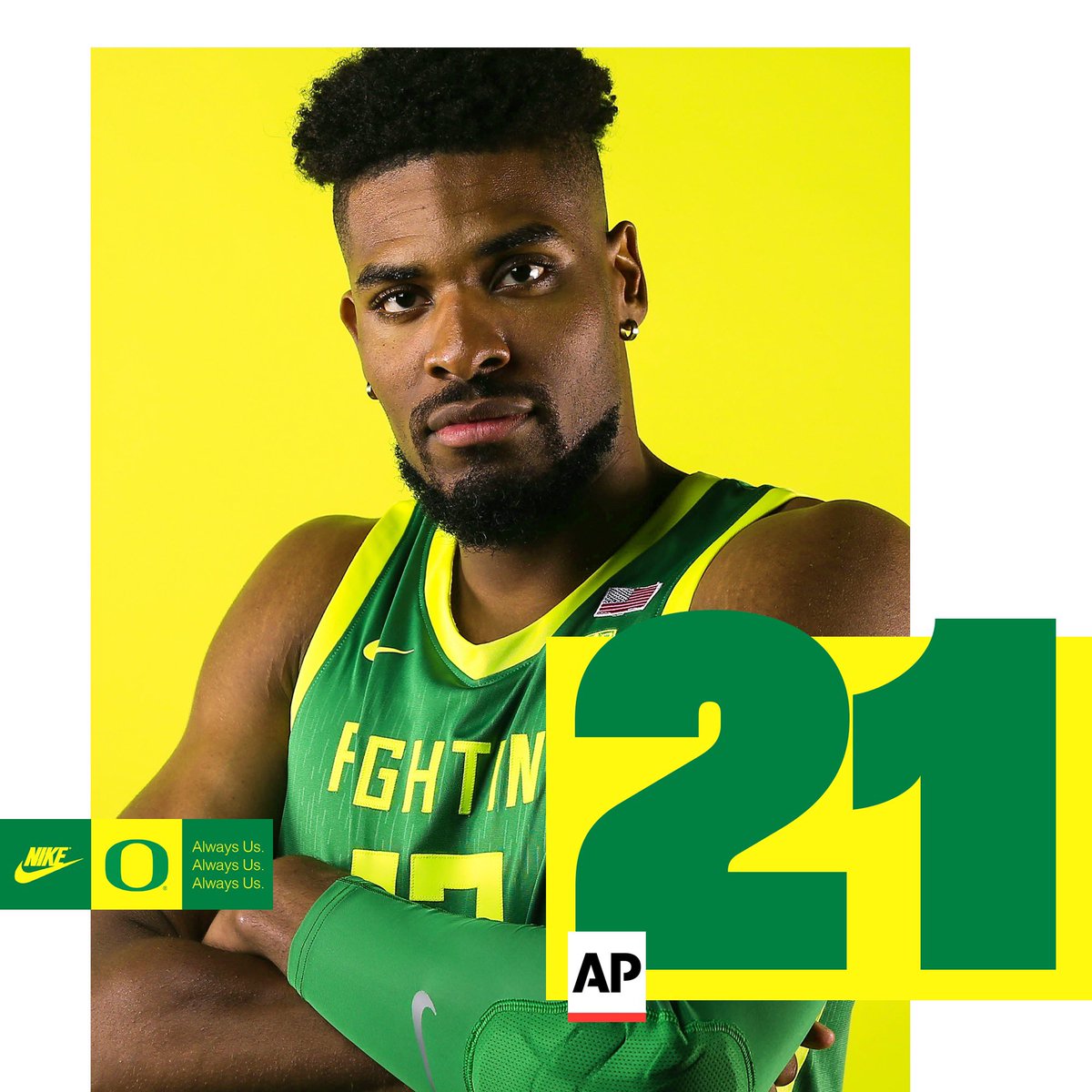 OregonMBB's tweet photo. Checking in at No. 21 in the @AP_Top25 preseason poll! #GoDucks https://t.co/1N48bdrmft
