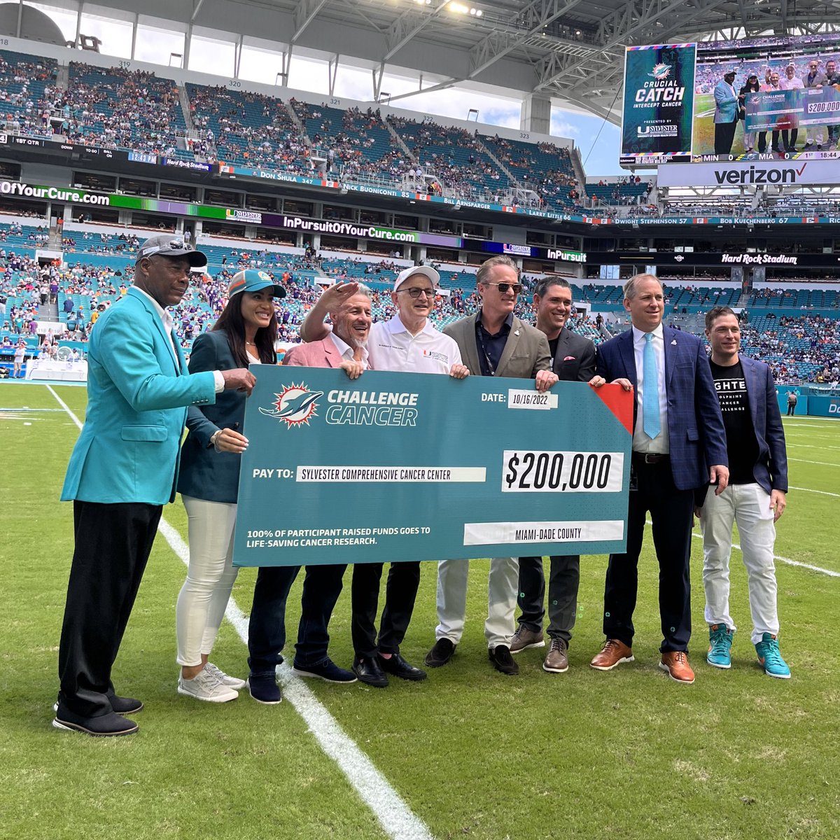 Proud to partner up with the #DolphinsChallengeCancer by donating funds to start a team for February's bike ride, in support of #CancerResearch at @SylvesterCancer. Together we will find a cure!