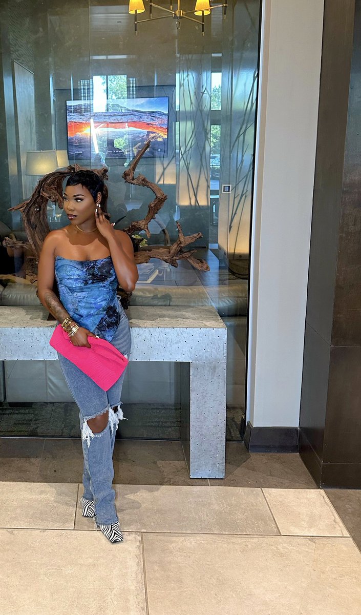 UndeniableLOVE7's tweet image. I’m perfect, die for me. 💕