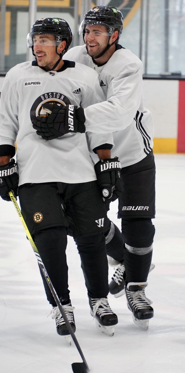 NHLBruins's tweet photo. Nice to see these smiles. 😃 https://t.co/kkgJQEUjdA