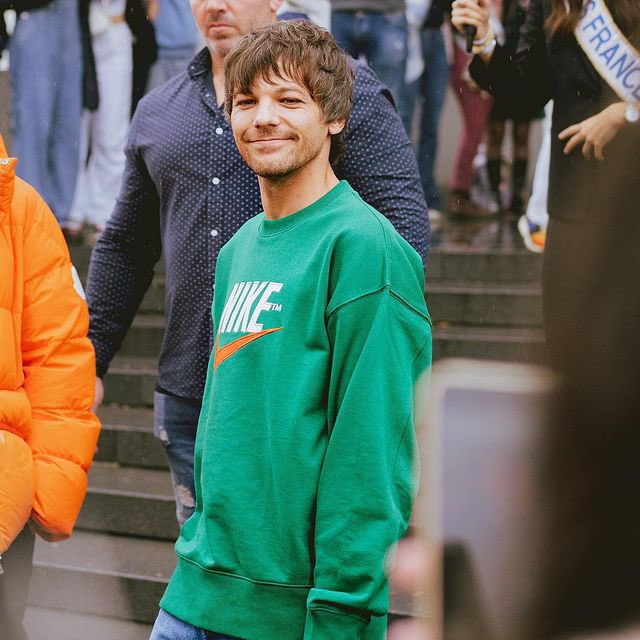 KingsMediaHL's tweet photo. 📸| Louis in Paris today! 

©️ anumphotography https://t.co/rPAAl67SkY