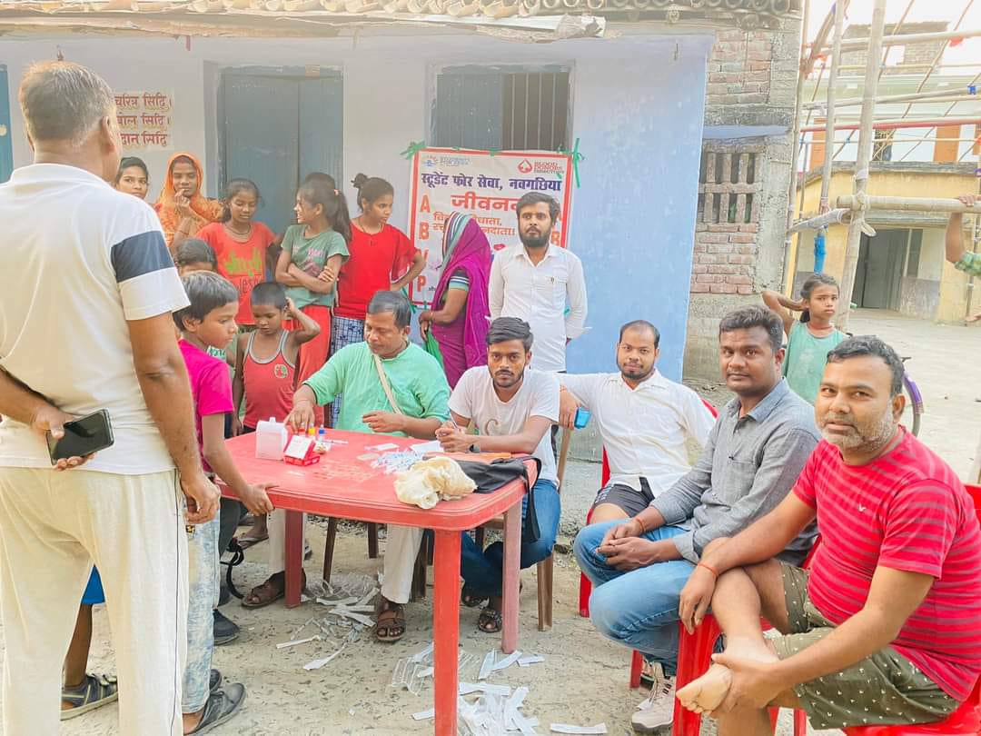BiharSFS's tweet photo. सेवार्थ विद्यार्थी, नवगछिया (भागलपुर) के द्वारा "रक्तगट पंजीकरण अभियान" के तहत निजी संस्थानों में जांच शिविर लगाकर सैकड़ों छात्रों का ब्लड ग्रुप जांच किया गया। 

#StudentsForSeva
#ABVPBihar https://t.co/M7pEGLSx4p