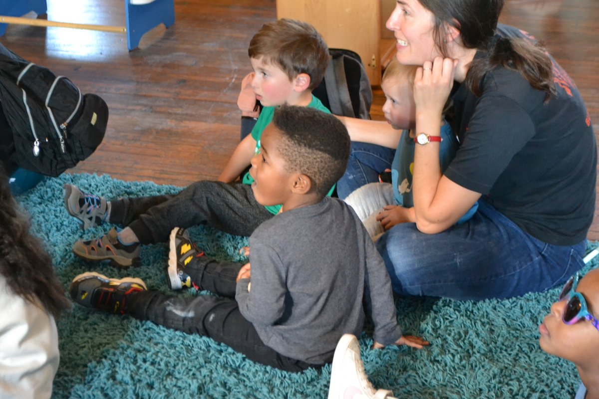 SmithPlayground's tweet photo. “Storytelling Magic at Smith” was truly magical! Stacey Woodson led ab engaging read aloud of “The Princess of Picking Eating Tries New Food” followed by arts and food-inspired play time with @ThembiPalmer! Shout out to @Readby4th @FreeLibrary for an amazing #ReadingPromiseWeek https://t.co/fIwJdq8kBm
