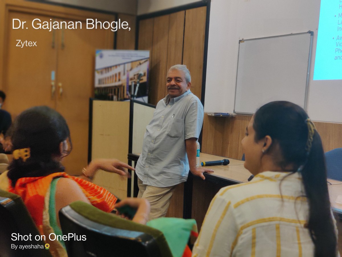 gursimran_uppal's tweet photo. #Walkingencyclopedia of #Bioprocess challenges and innovations- The very dynamic Gajanan Bhogle. Impactful session on #BioprocessEconomics @GNKhalsaCollege for the #DSTSTUTI Workshop on BioprocessTechnology @IndiaDST @BiosimilarW Capex #Innovations #casestudies#entrepreneurship https://t.co/trVjz8OSwR