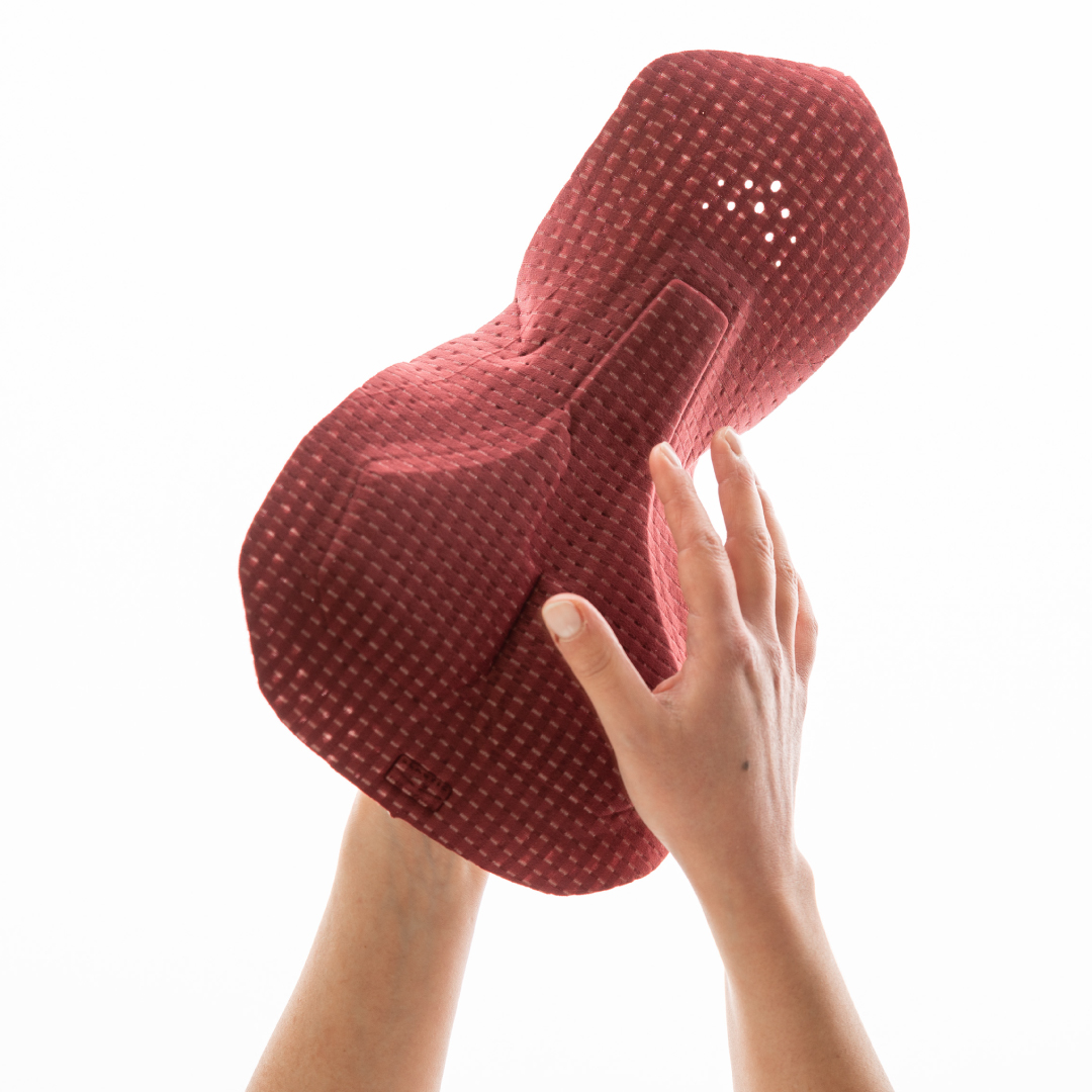 elasticinterfac's tweet image. Enjoy your rides on just about any terrain and distance with guaranteed comfort and support with the Hybrid Cell System. A technology that allows us to create pads that offer the protection of a gel that is lighter and more breathable so you can perform at your best on any road.