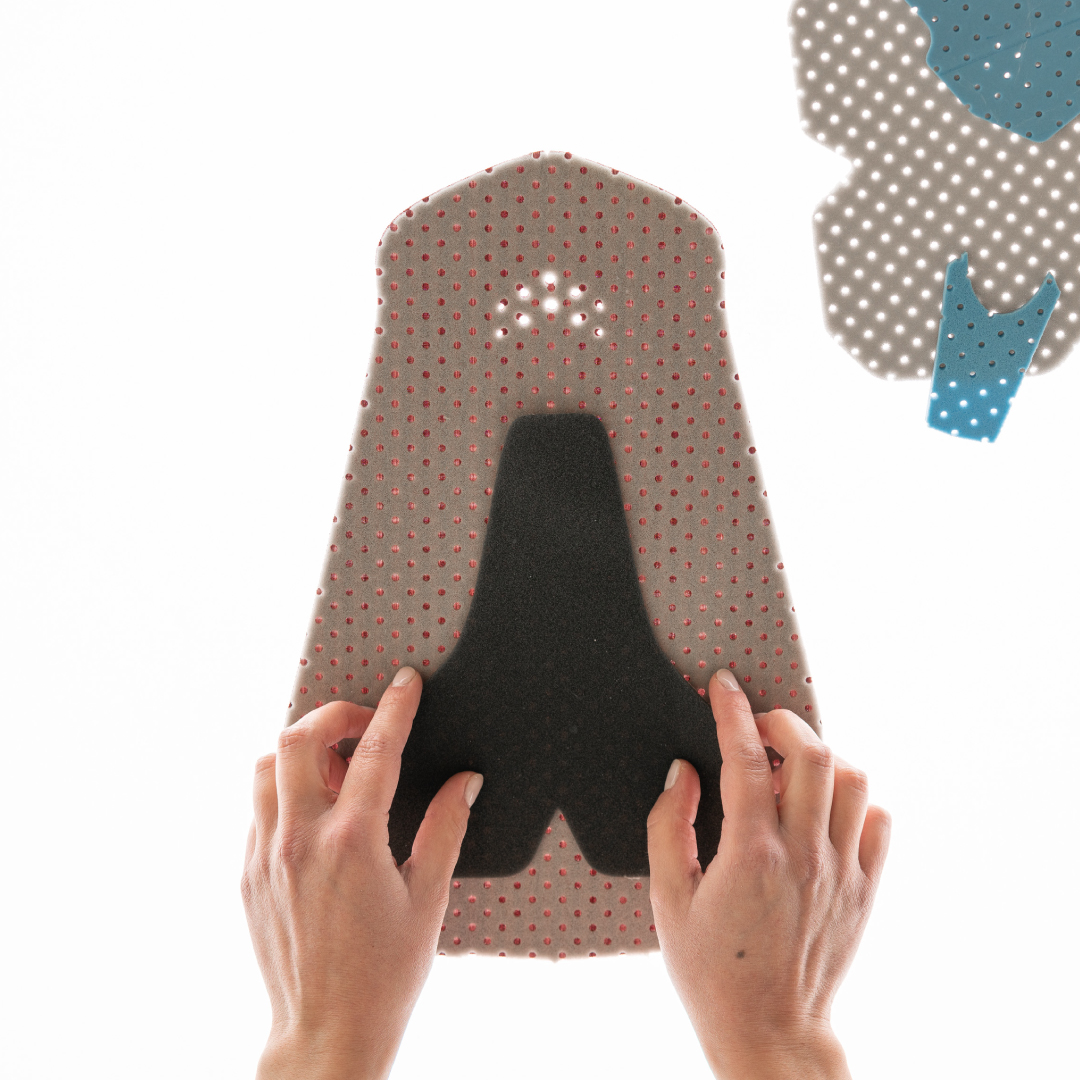 elasticinterfac's tweet image. Enjoy your rides on just about any terrain and distance with guaranteed comfort and support with the Hybrid Cell System. A technology that allows us to create pads that offer the protection of a gel that is lighter and more breathable so you can perform at your best on any road.