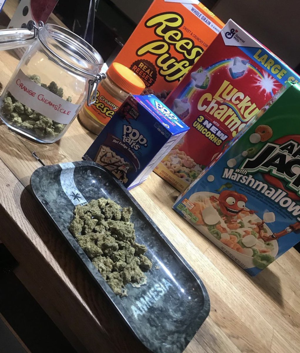 EmeliaHarry's tweet photo. #CannabisCommunity #WeedLovers #weedlife #stonerchicks 💚🌱☘️💨💨 https://t.co/cGiScdalgi