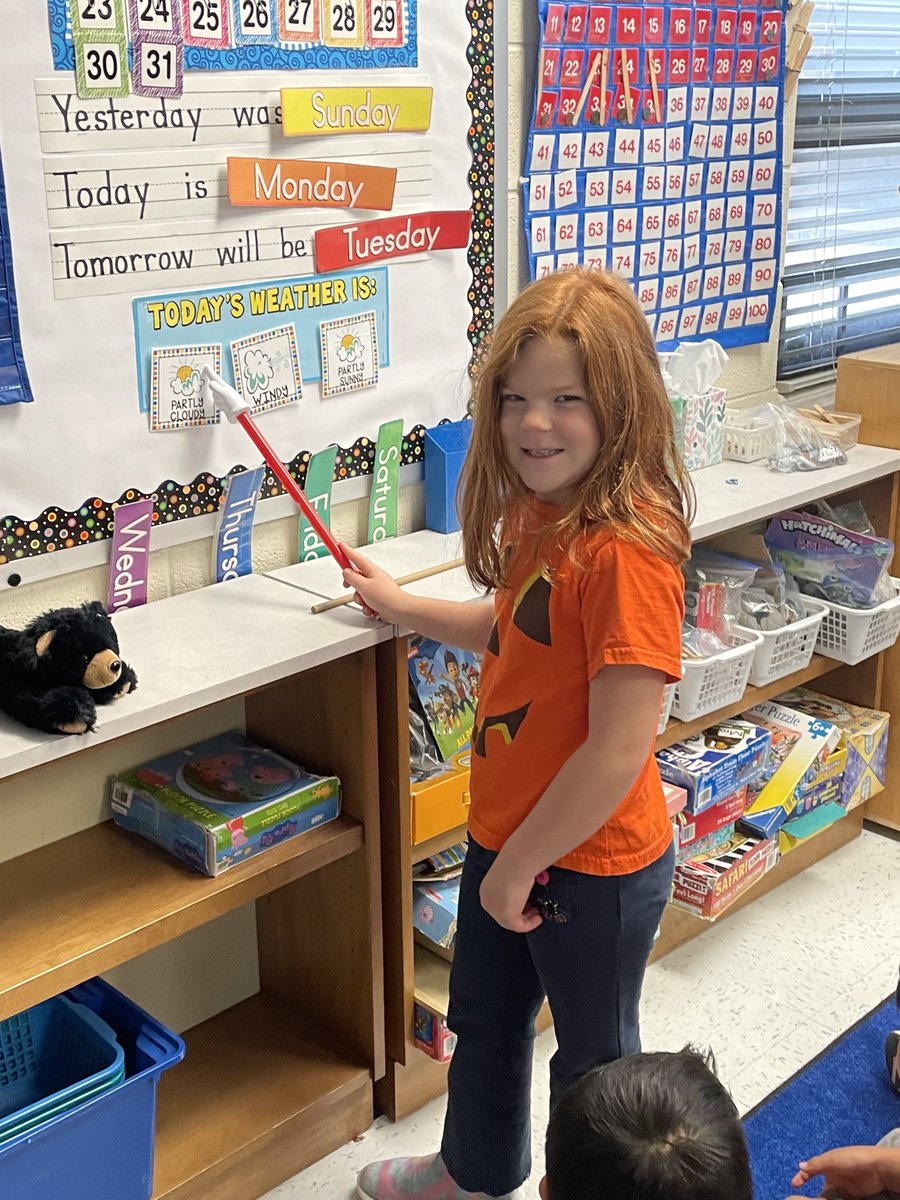 SharonNokovich's tweet photo. We have a new calendar helper, meteorologist, and teacher’s helper for the week! #classjobs ⁦@ThisIsMadge⁩ https://t.co/QqrAy0D7Sg