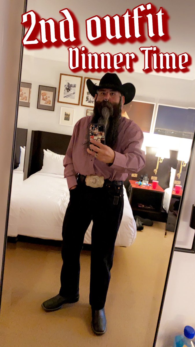 RUUP2IT1996's tweet photo. Western Wear #cowboycheeks https://t.co/lxnVAPCEAg