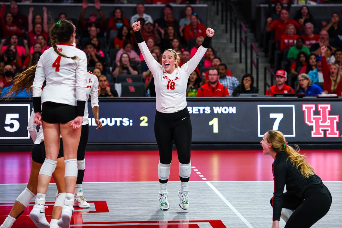 UHCougarVB's tweet photo. 𝐓𝐎𝐏 𝐓𝐄𝐍‼️

We checked in at #⃣🔟 in the NCAA's latest RPI release!

#BeSomeone https://t.co/QrGdCqITvi