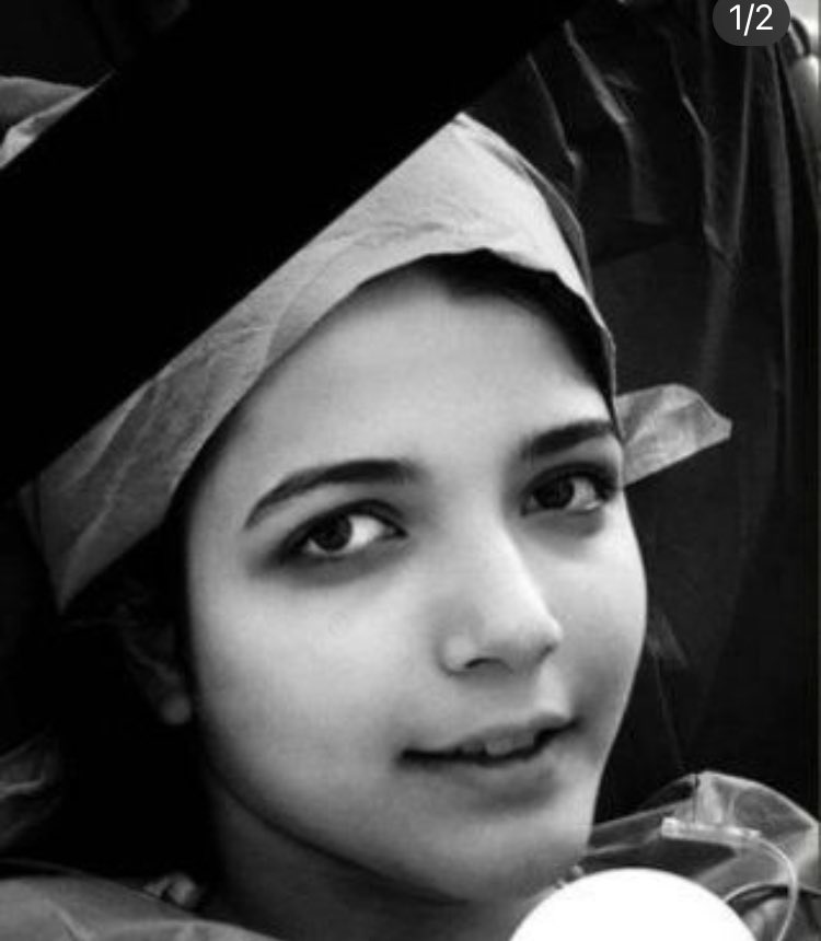 GirlNextAlley's tweet photo. The girl in this picture is pardis javid who was arrested and published by mistake... 
This is the real picture of her 💔
#مهسا_امینی #اسرا_پناهی
#Oplran https://t.co/EAuIYvFCEL