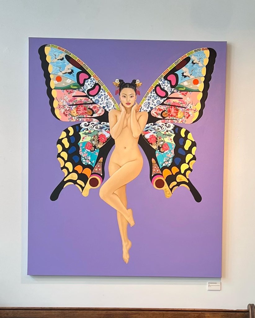 Mikebcreative1's tweet photo. I enjoyed the art exhibit Chasing Forever by the gifted visual artist @SueTsai 
Nice young lady as well! Much love and success on the tour and future creative endeavors fellow creative!💛💯💯💯

#chasingforever #artexhibit #atlantaga 
#buckhead #suetsai #visualartist #ny https://t.co/UJahz9RqCl