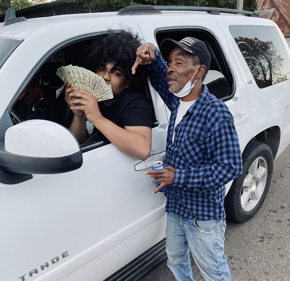 B**** we in exotic clothes these balenciagas 💯must don’t know who you talking to ? B**** we dropping bodies 🩸 #LNO #TUCKN #CEO #VIDEOSHOOT #IMFINNADROP