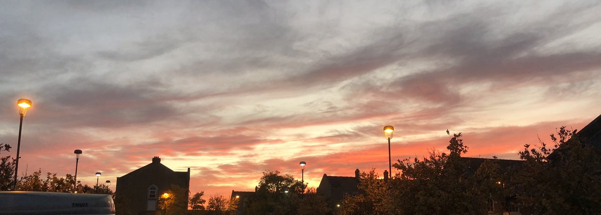 SArnold_editor's tweet photo. We’ve reached the time of year when the day goes straight from ‘work’ to ‘bed time’ (6.20pm in the UK and the sun’s already set) #TimeToHibernate #StetWalk https://t.co/OUKzNvctkz