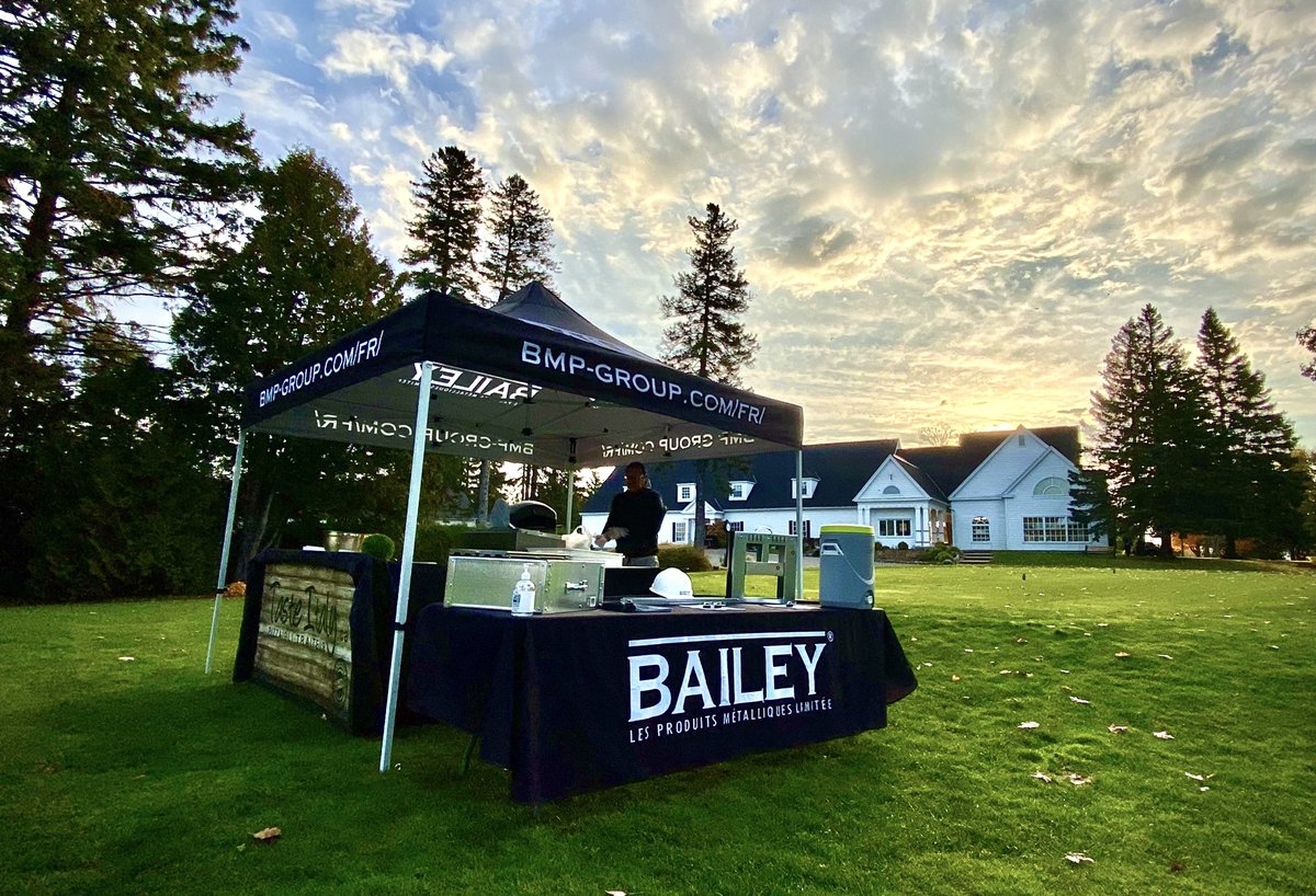 baileymetal's tweet photo. Suns out on the golf course today at Le Club de Golf Royal Québec supporting AQMAT.
#baileymetal #aqmat #baileygivesback #thestrengthwithin #quebec #baileymetalproducts #support #golfing #thestrengthisourfamily https://t.co/6IfEEGB9fG