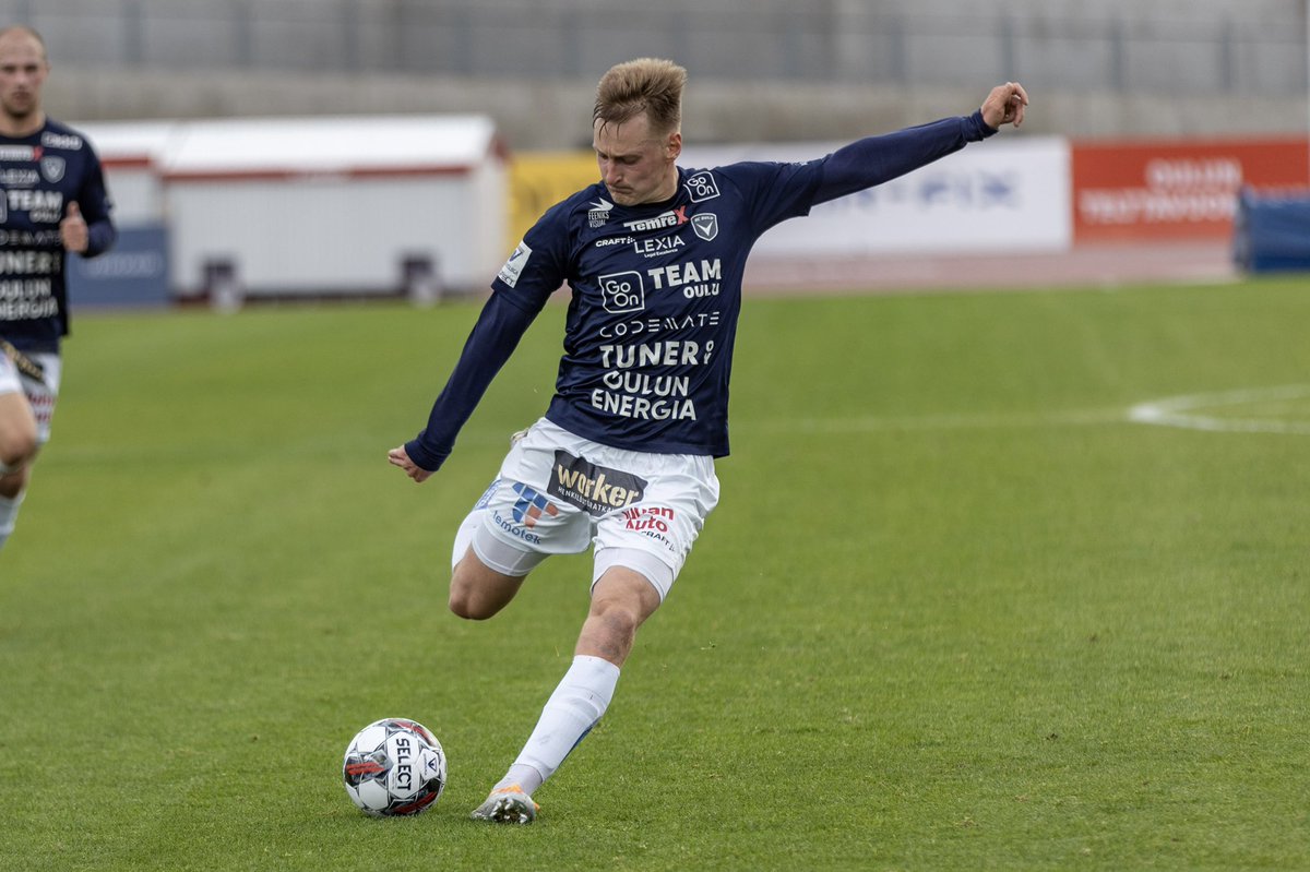 Sarja ohi mutta kauden tärkeimmät pelit vasta edessä. En vois olla ylpeämpi kun voin sanoa että AC Oulu aloittaa keskiviikkona taistelun europaikasta. Lupaan, että Seinäjoella nähdään seuran arvojen mukaisesti taisteleva, rohkea ja etenkin ylpeä joukkue. <a href="/ACOulu/">AC Oulu</a> <a href="/ACOkannattajat/">AC Oulun kannattajat</a>