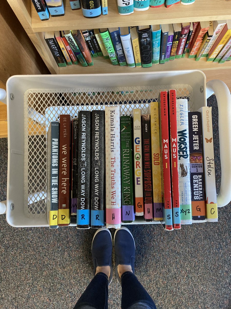 MrsPorterReads tweet media