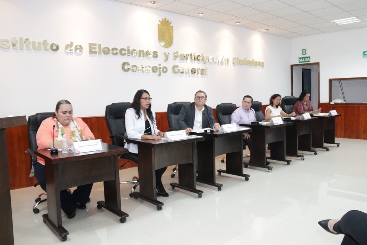 MaricarmenNava's tweet photo. Justicia abierta en el sistema democrático, conversaremos @TereA20 @RRiosZenteno @HugoVillarP @magyvila en mesa @IEPCChiapas @IDdeco_ 

Contenta de q firma de Convenio se incluya precepto #JusticiaAbierta

Es crucial en democracia permear #EstadoAbierto

https://t.co/Orb7pJc6XP https://t.co/APZQHdTzvF