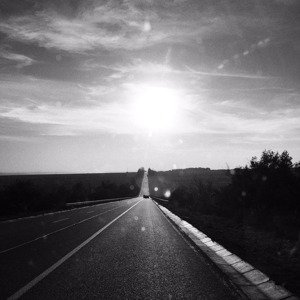 ShambambykliN's tweet photo. Good night Fam 🪐💤
Almost the whole day on the road turned out to be very tiring 🥱
#onphone https://t.co/5ooqLKYfnJ