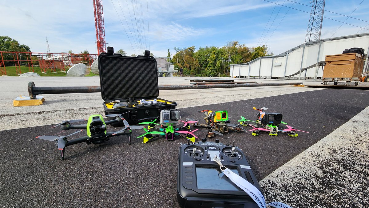ThompsonSkyPro's tweet photo. Had a great time today on the show, and afterwards showing the guys how to fly some FPV drones! https://t.co/055zrBuxG2