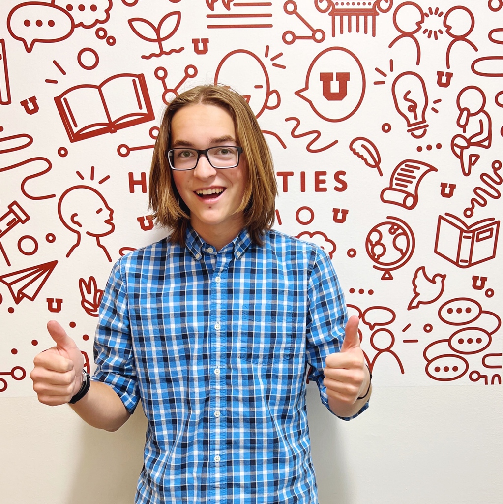 UofUHumanities's tweet photo. How about an #IDeclared feature for your Monday?
Name: Matthew Benich
Major: French @UofULanguages
Why did you choose this major? "I like language a lot, and I thought it best to nurture this language that I have a beginner's understanding of. Today, French; tomorrow the world!" https://t.co/5bExMSmGmz