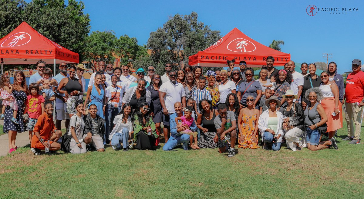 Pacific_Playa's tweet photo. Great companies know that their 𝗽𝗲𝗼𝗽𝗹𝗲 𝗮𝗿𝗲 𝘁𝗵𝗲 𝗸𝗲𝘆 𝘁𝗼 𝘁𝗵𝗲𝗶𝗿 𝘀𝘂𝗰𝗰𝗲𝘀𝘀.

This is how we are at 𝗣𝗮𝗰𝗶𝗳𝗶𝗰 𝗣𝗹𝗮𝘆𝗮 𝗥𝗲𝗮𝗹𝘁𝘆 😍 https://t.co/jFJ4gCKZA0