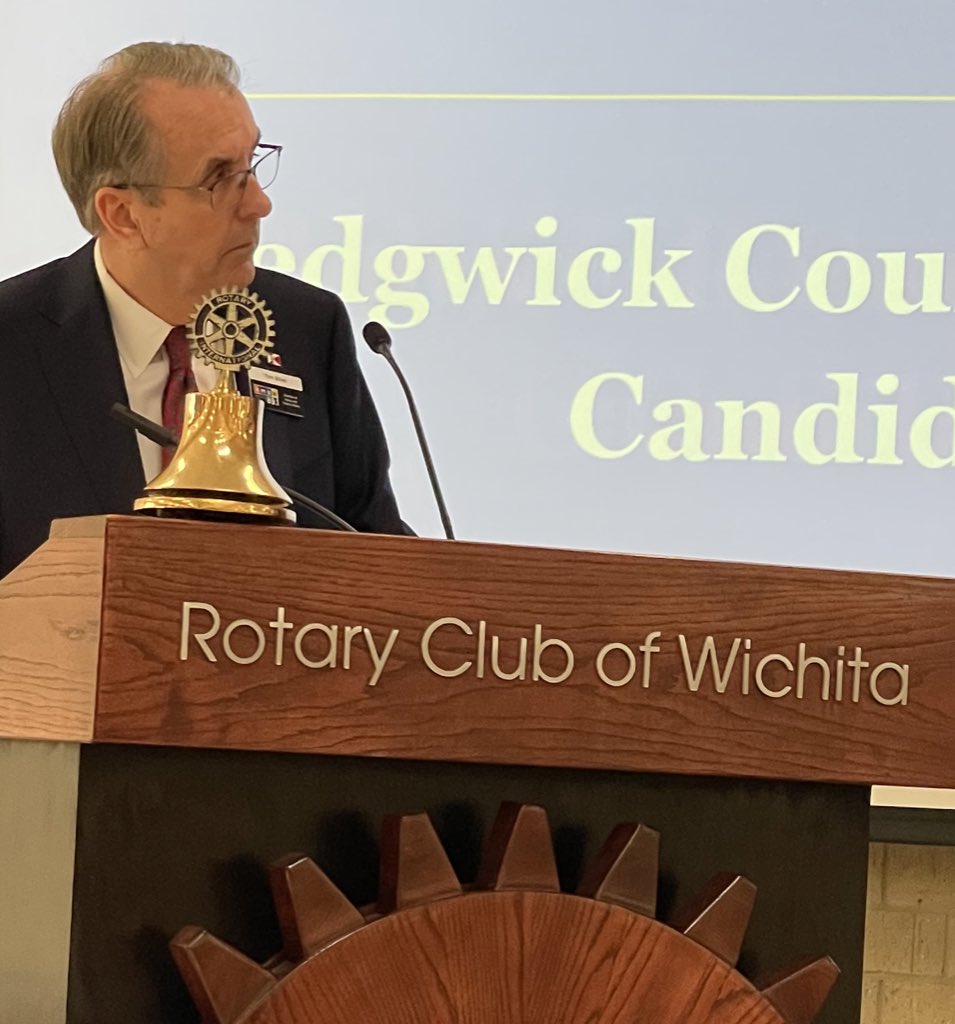 Appreciate @thomaspshine of <a href="/KMUW/">KMUW</a> who is moderating today’s <a href="/RotaryWichitaDT/">Rotary Club of Wichita</a> forum for <a href="/SedgwickCounty/">Sedgwick County</a> commission candidates. Questions being posed cover a variety of topics, including infrastructure, mental health, employment and economic development. #vote #beinformed