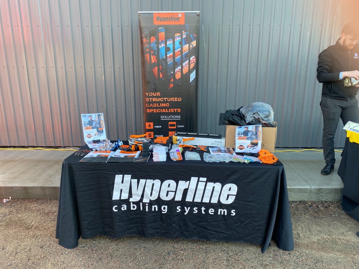 HyperlineC's tweet photo. On Friday, Oct 14th, we were invited to attend the Grand Opening of @CityElectricSup 's new location  at 300 Boundary Road in Pembroke,Ontario! It was great seeing everyone and Federal MP @cherylgallant and Provincial MPP John Yakabuskie out for a BBQ. Thank you C.E.S! https://t.co/WuQV1kDnxs