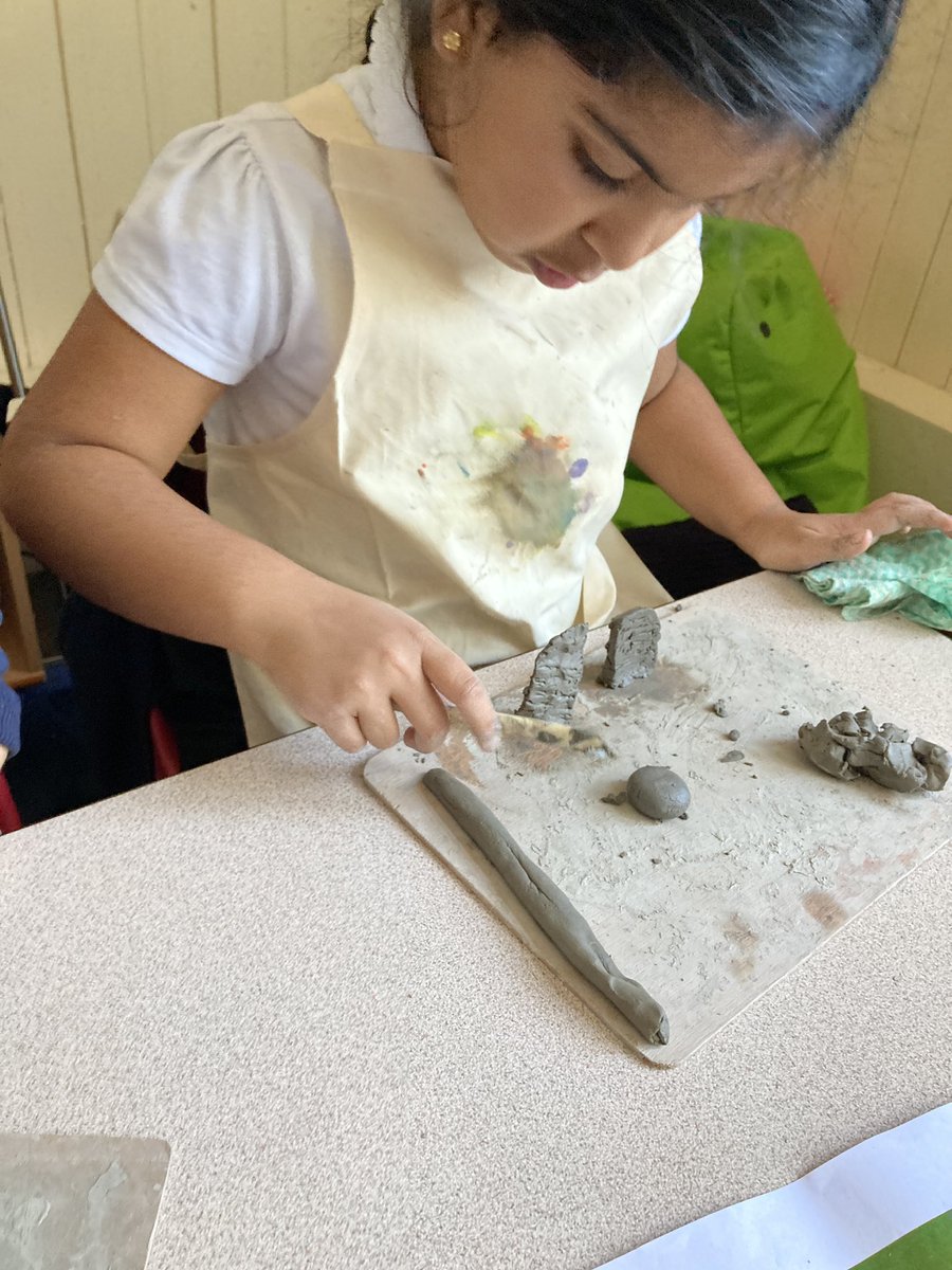 stanneskly's tweet photo. Year 2 are enjoying our Take One Artist fortnight, focusing on work by Barbara Hepworth. Today they made clay sculptures inspired by ‘Family of Man’. #bestdaysofourlives #schoolofcreativity @bcw_cat https://t.co/LjyzTUjwQD