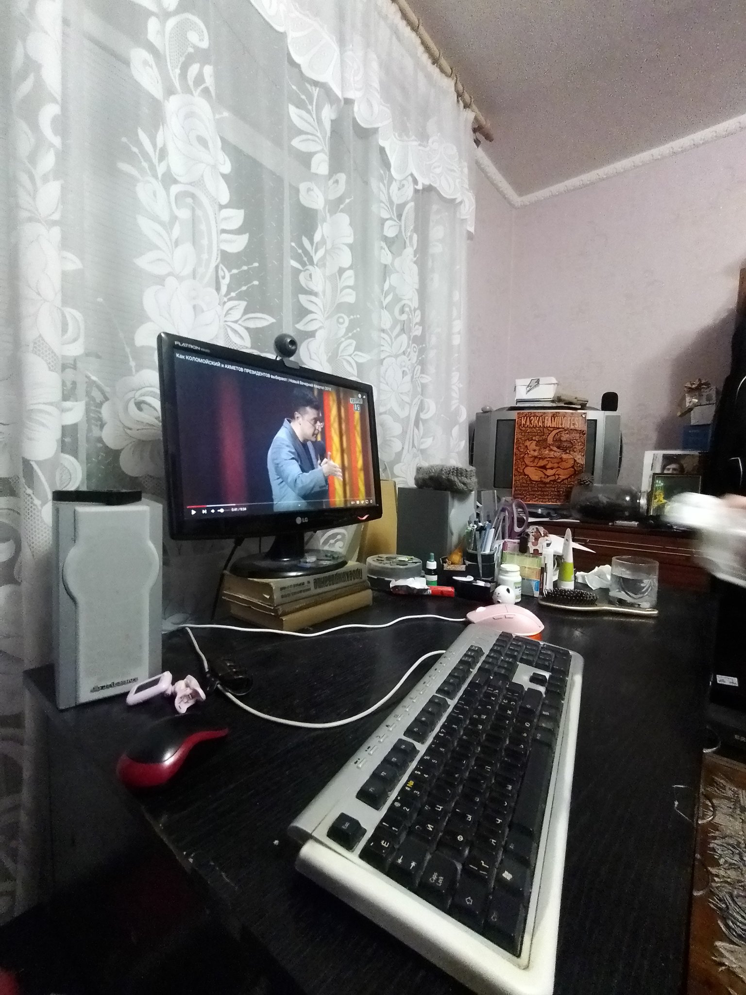 Катерина art 🇺🇦 русня не люди on Twitter: "👁️👄👁️ https://t.co ...