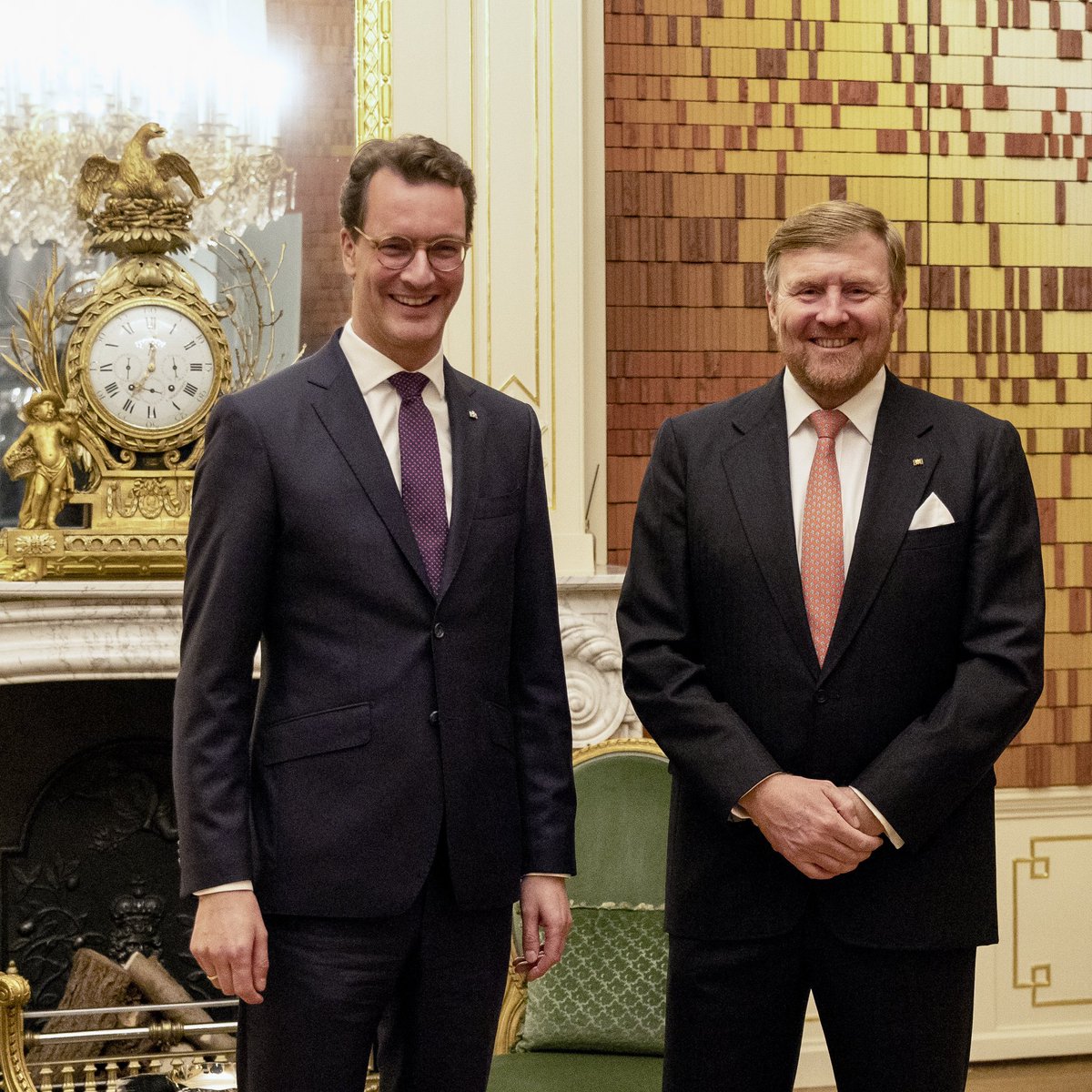 Wir sind gleich gesinnte Verbündete, vertraute Nachbarn, Freunde. Auch König Willem-Alexander ist großer Freund Deutschlands. Wir sind ihm für sein Engagement für eine enge Partnerschaft zutiefst dankbar. Sein Einsatz für eine nachhaltige Welt hat unseren allerhöchsten Respekt.
