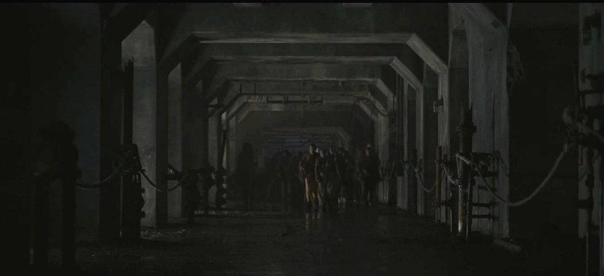 ciaavaundecover's tweet photo. @nicoladaleycine Different shows - the same locations. This is some kind of side effect of watching any show and finding out the filming sets.
The first photo - #TheHandmaidsTale
The second - #See3 https://t.co/Nt9WOyIh4G