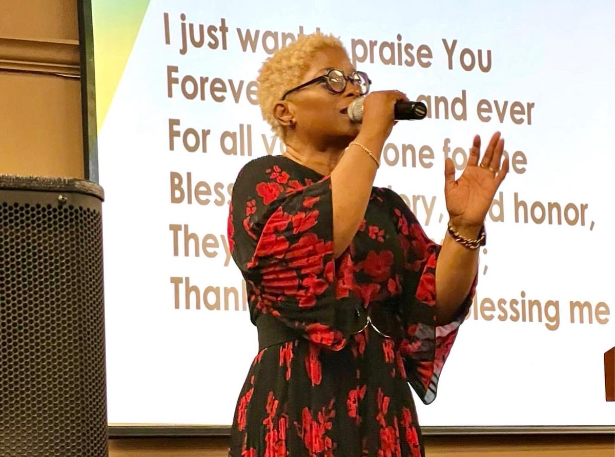 TCWWHouston's tweet image. Thank you @maurettebclark for Celebrating our 35th Anniversary!!! You blessed us tremendously! 📷 credit: Maurette Brown-Clark, Ruth Johnson #iAmTCWW #Celebrating35Years #WeLovePas