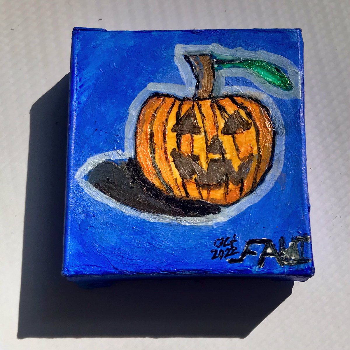 Happy spooky month 🎃

#pumpkin #pumkinpainting #minipumkin #paint #painting #painting🎨 #acrylicpaint #acrylicpainting  #acrylicart #art #drawing #sketch #drawings #drawingskill #drawingskills #minicanvas #minicanvaspainting #minicanvasart #arteza #artezabrand #artezapaint