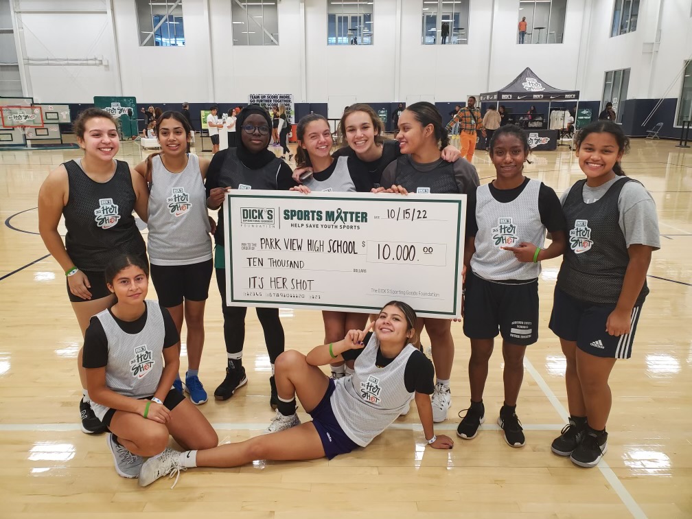 Girls Basketball News!!

Congrats to the Lady Patriot basketball program for being awarded a grant from the Dick's Sporting Goods Foundation as part of their "Sports Matter" program. A check for $10,000 was awarded to be used on shoes, team bags and team gear.

Go Patriots!!