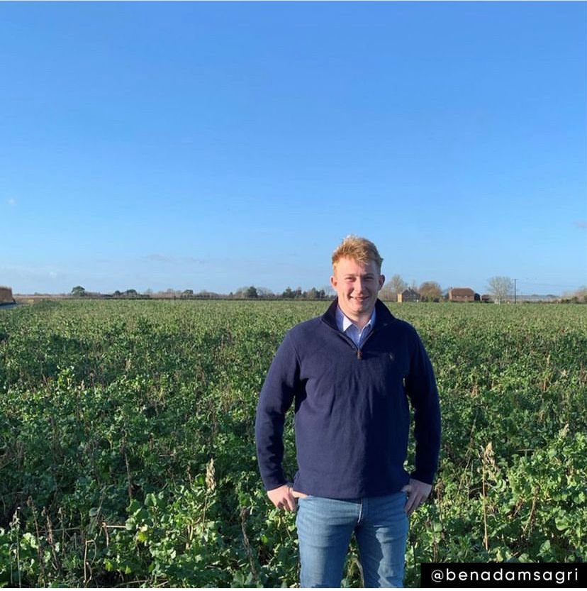 RealFarmED's tweet photo. To celebrate #NationalYoungFarmersWeek we are championing great young peopleπ
This is @BenAdamsAgri who is an #arablefarmer, farm business consultant & a member of #EmergentGeneration. On his home farm there has been a particular focus into improving soil health & diversity.1/2 https://t.co/dIkLdeF3kw