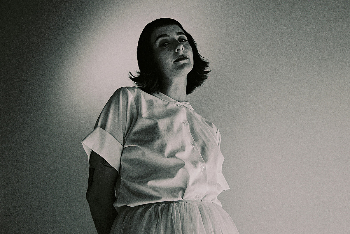 The_Ent_Factor's tweet photo. Samira Winter as Winter's new album WHAT KIND OF BLUE ARE YOU ? has been released by Bar/None Records
https://t.co/S9h5ioHA3F
#music #newmusic #rock #indierock #alternativerock #shoegaze #winter #samirawinter #whatkindofblueareyou #dreampop @barnonerecords @samirawinter https://t.co/fyXm68wcDF