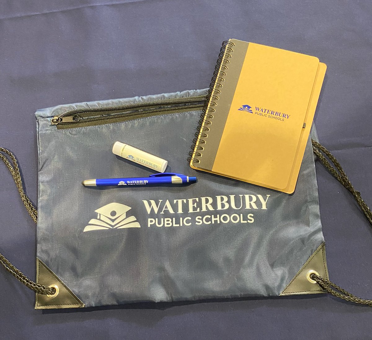 WPSHumanCapital's tweet photo. Want to add our WPS swag to your collection? Stop by our booth at @QuinnipiacU to pick some up! We will be at the Recreation Center until 4:30pm. Looking for teachers and staff to join our team. 👀🔍👩‍🏫👨‍🏫 https://t.co/rgK3bbt5xw