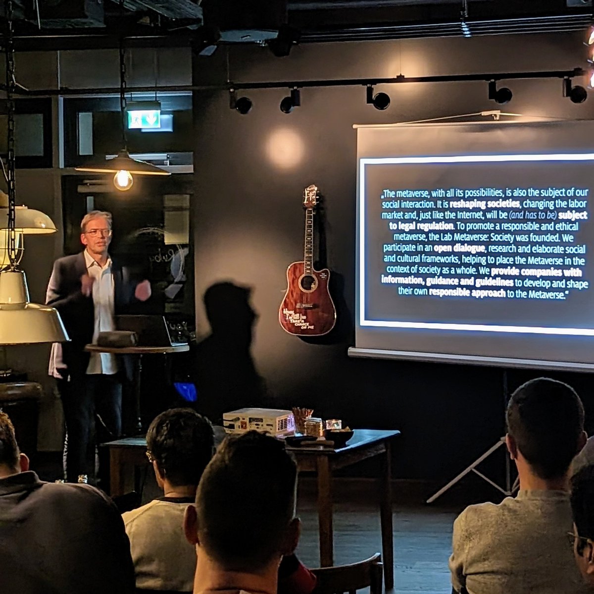 Meta_Monday's tweet photo. Responsibility and sustainability are a must for Metaverse technologies and companies operating it! Very passionate and important talk by @carstenrossi from @KammannRossi #Metaverse #Sustainability #NFT https://t.co/nFJLYQCLDd