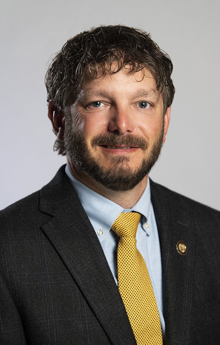 CitySalisburyNC's tweet photo. #SalisburyNC City Manager Jim Greene, Jr. names Chris Tester as interim Salisbury Public Works Director. Read the full story here: https://t.co/Q93wwJTayU. https://t.co/W6uRaKwqM4
