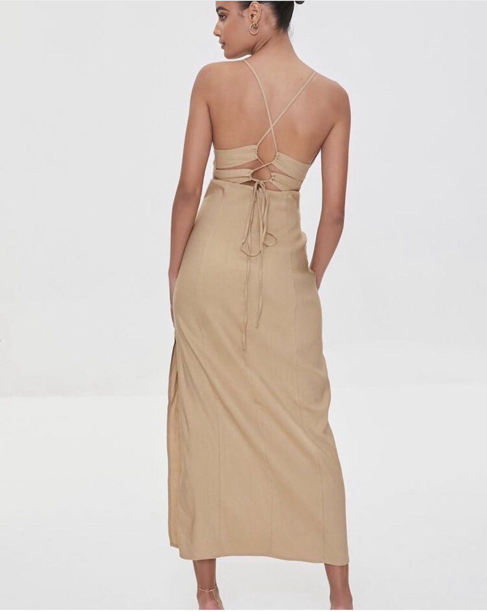 ChicClosetng's tweet photo. Lace-Back slit Maxi Dress ✨

Color : Brown 
Size : 8 

Price : NGN13,500 https://t.co/Uf5ptl45nw