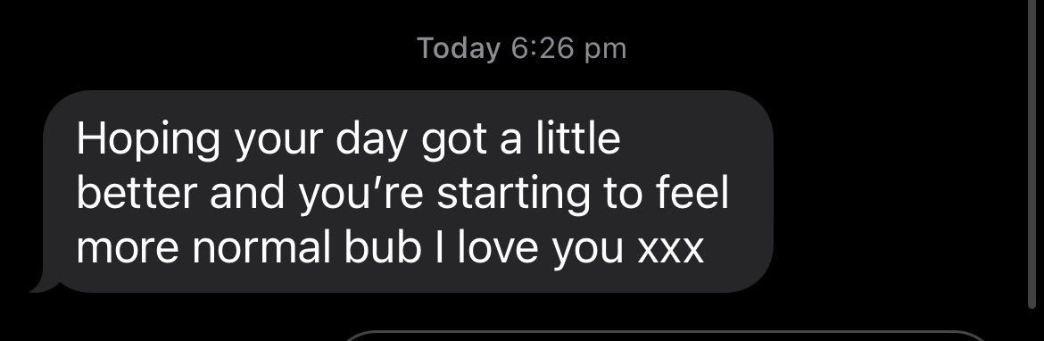 becca (@beccaaboo08) on Twitter photo 