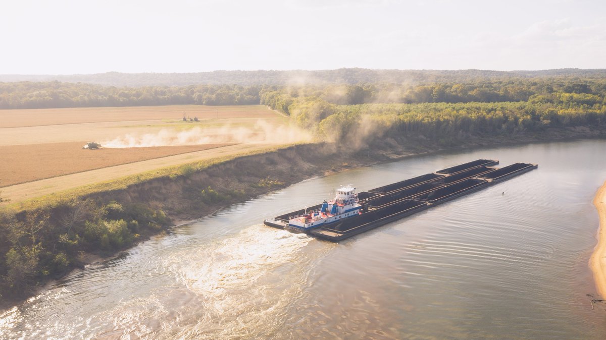 RiverWorksD's tweet photo. Take a look at our "industry proud" category finalists in our Who Works the Rivers 2022 photo contest. You can vote here for your favorites: https://t.co/AQijOk0Mlr https://t.co/DV7BKguGOZ