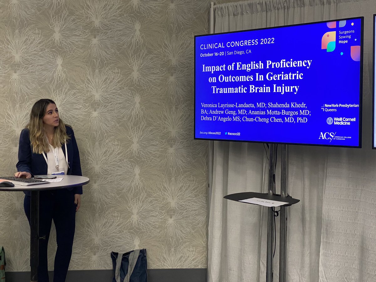 schmiedsMD's tweet photo. “Impact of English Proficiency On Outcomes in Geriatric Traumatic Brain Injury”. Presented by my favorite future #TraumaQueen and fellow #LatinasInMedicine, Dr Layrisse @verolayrisse https://t.co/5cFpFz8aZo
