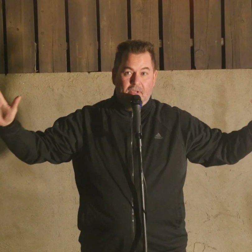 TrevorKeveloh's tweet photo. Pics from Fridays backyard comedy show in #northhollywood known as #ComedyAsylum or as Jeremy Scippio calls it...a comedy show ona pirate ship...
📸 @albahmani 
Hosted by Grozrirra 
Waiting for my sponsorship deal from @adidas @adidasoriginals
#noho #nohoartsdistrict #Hollywood https://t.co/Kujhus7wat