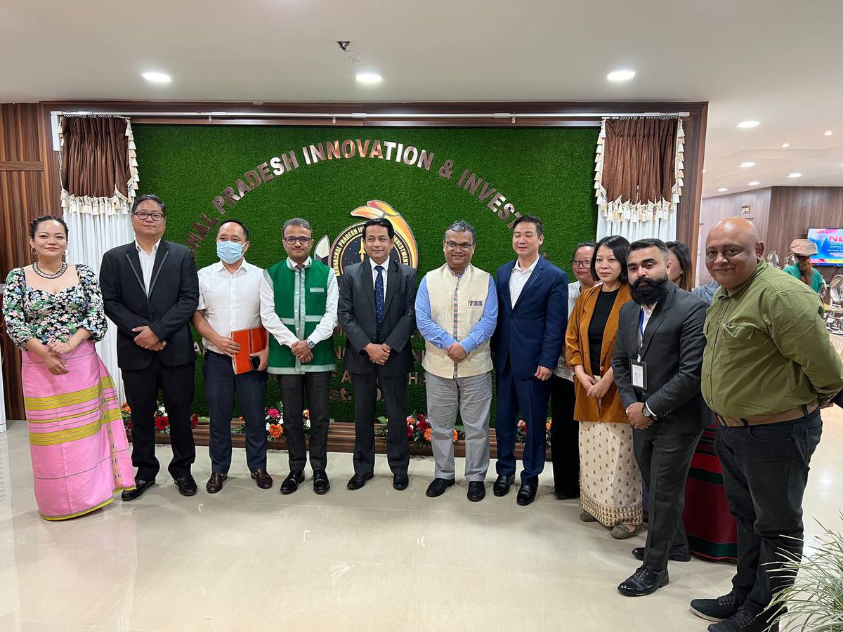 binaysrikant76's tweet photo. Had very useful interaction with representatives of industry, chamber of commerce & vibrant community of #startup entrepreneurs of Arunachal Pradesh at #APIIP ; spl thanks to Commissioner @prashantias2001 for organising the event https://t.co/NlIZzaasLJ