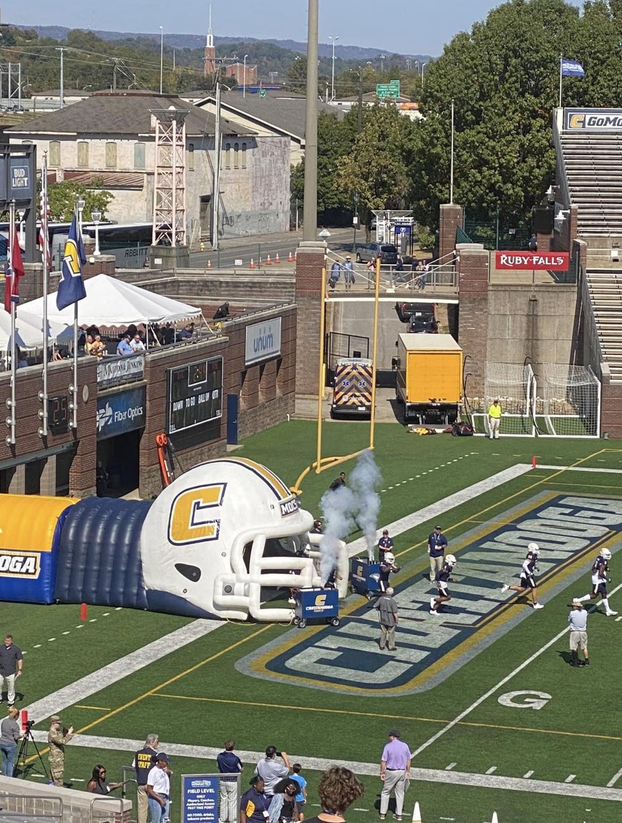 PrestonG75's tweet photo. Great visit to UTC.  Really enjoyed the game day atmosphere.  AGTG for blessing me with these opportunities. Psalm 104:31
#GOMOCS
@CoachKevinRevis 
@leytonteal88 @NwGaFootball @SHSPhoenixFB @RecruitGeorgia https://t.co/bNH6Tw4Dsa
