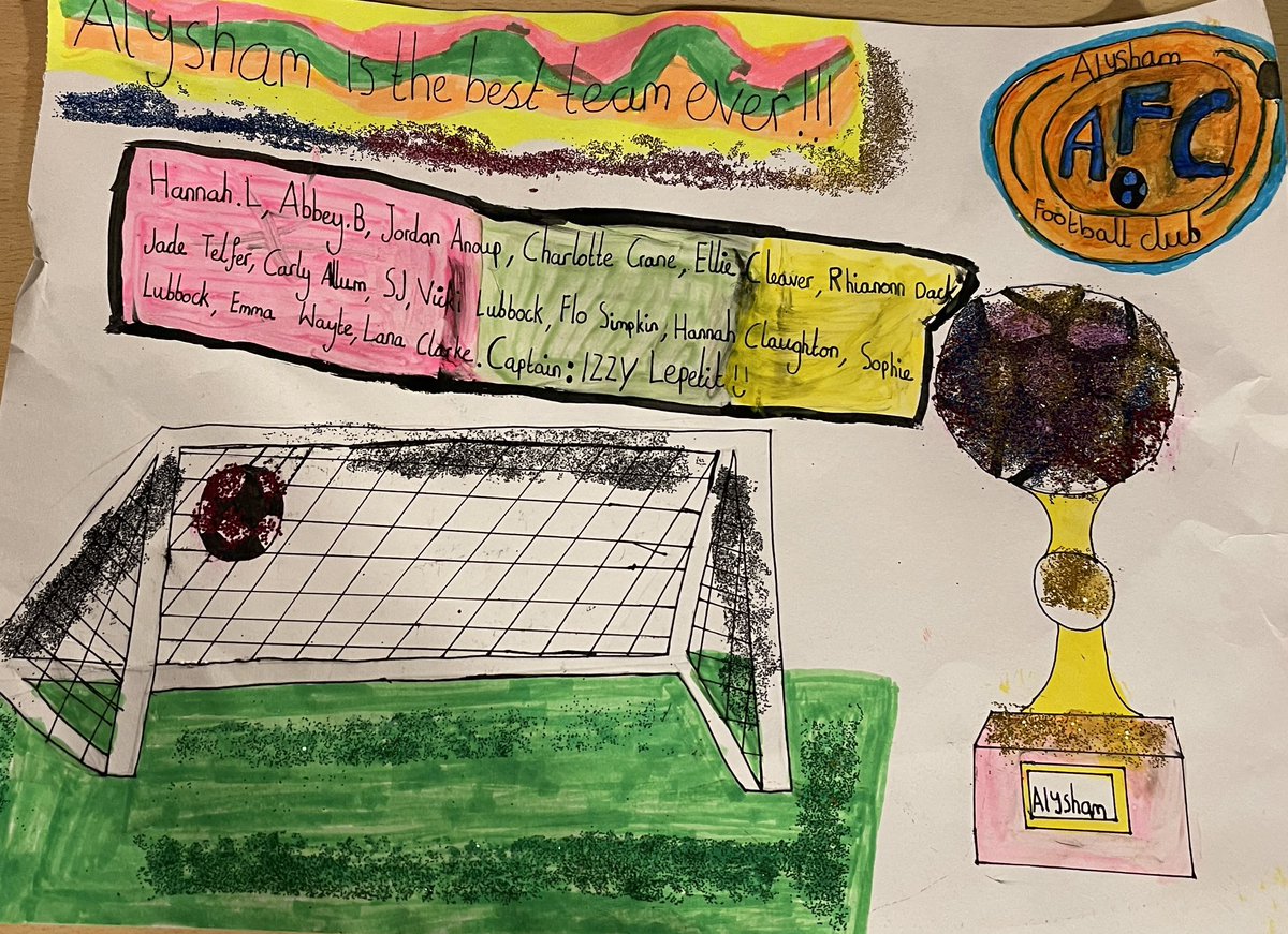 AylshamWomenFC's tweet photo. Yesterday our mascot Issy painted the women’s team a picture ahead of their game. Issy plays for the U11’s at Aylsham and is one for the future. 

‘It’s the little things that go a long way, the time and effort of this is second to none’👏

 One Club | One Home | One Family 🟠🔵 https://t.co/1hxLqVDoJV