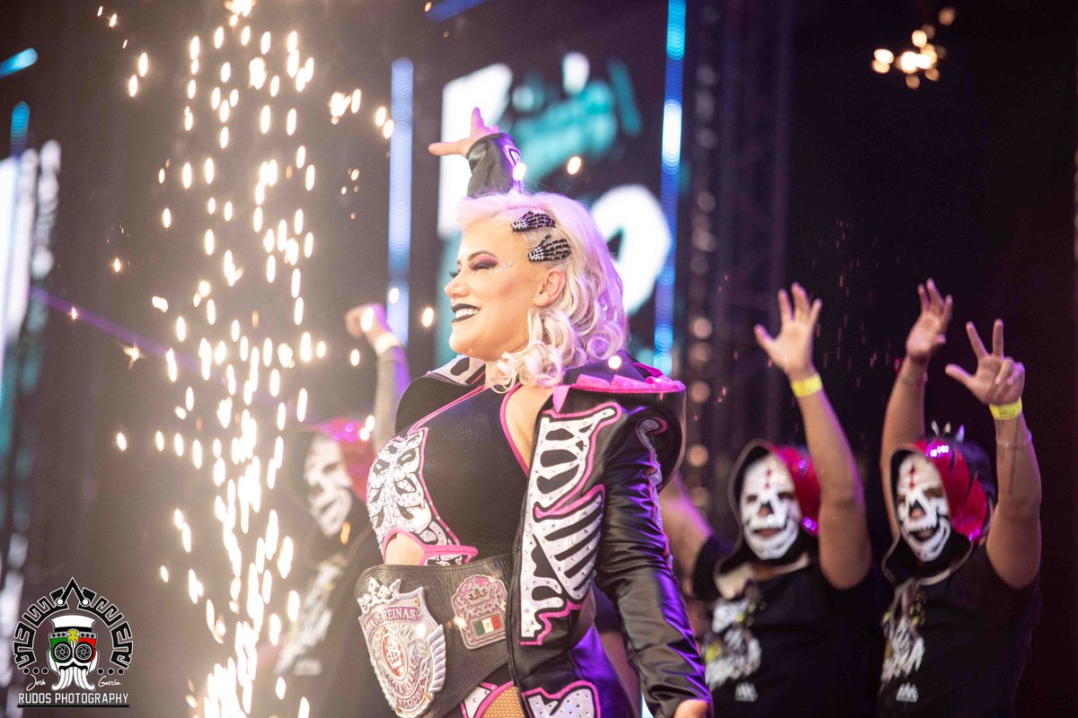 TAYA VALKYRIE tweet media