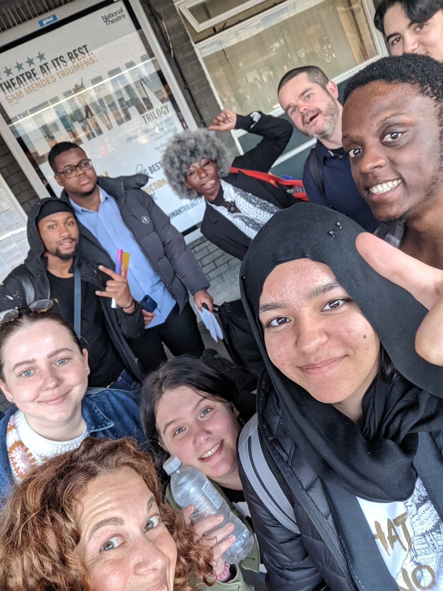 KatyRubinTO's tweet photo. TFW the Legislative Theatre crew working on transforming youth mental health in Greater Manchester is headed back from Oxford on the train, tired but so glad to see the impact we're making πͺπ₯
#EmergingMinds #OptimisticMinds #DemoPart https://t.co/6OxFIMXiUR